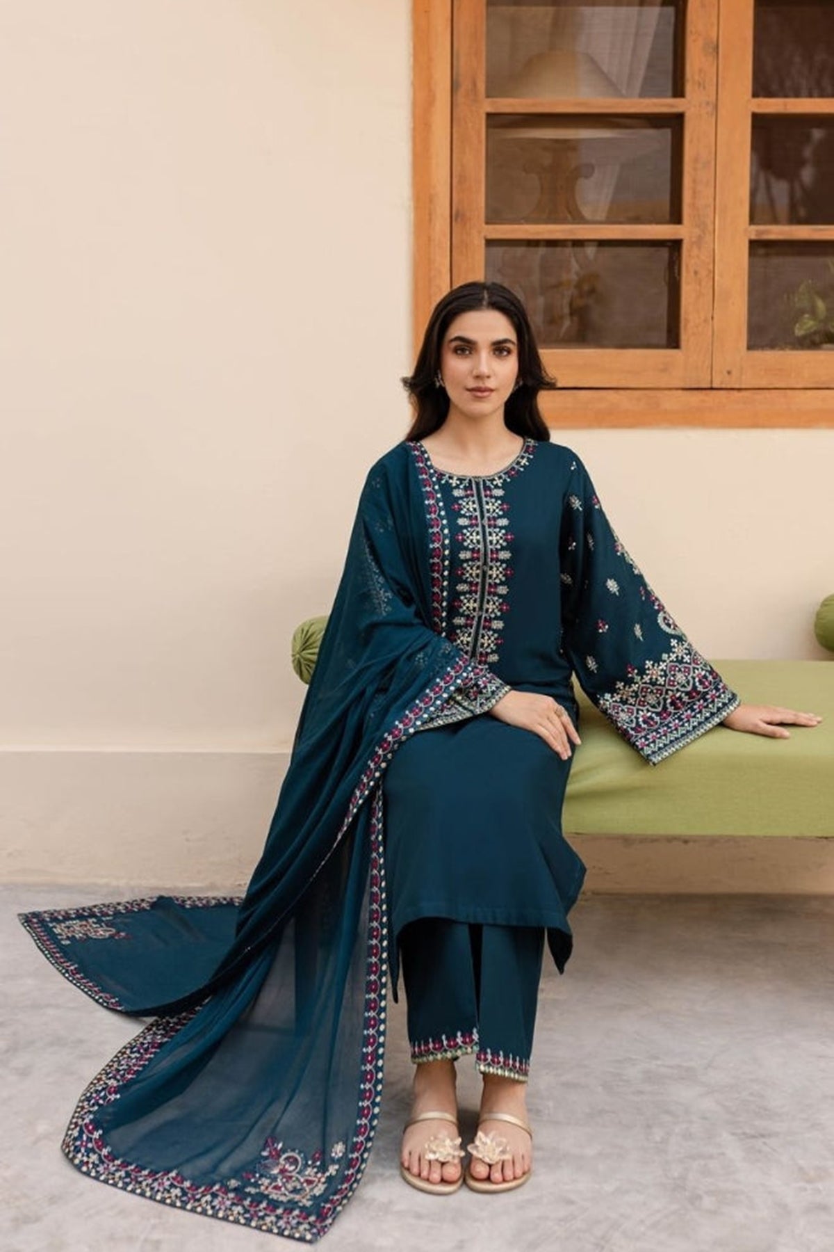 Batik Embroidered Lawn 3pc with Embroidered Chiffon Dupatta-